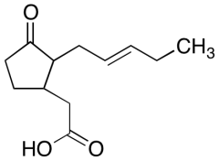 (&plusmn;)-Jasmonic Acid
